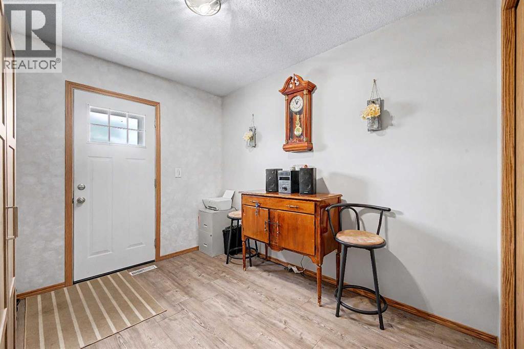 49 Martin Crossing Way NE, Calgary, Alberta  T3J 3V2 - Photo 15 - A2305840