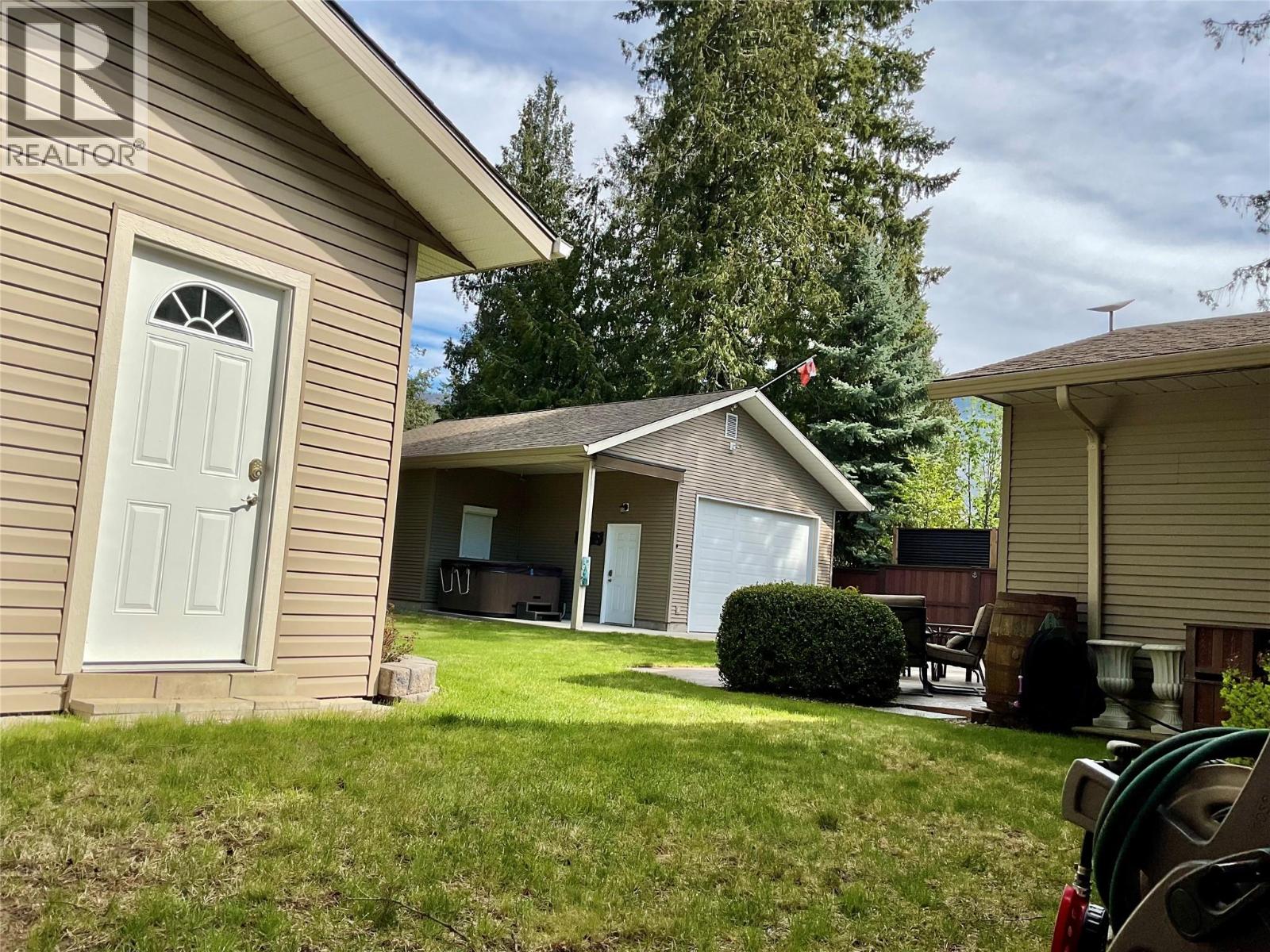 705 Shuswap Avenue, Sicamous, British Columbia  V0E 2V0 - Photo 7 - 10384772