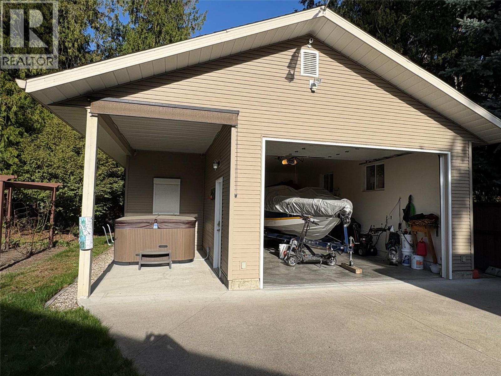 705 Shuswap Avenue, Sicamous, British Columbia  V0E 2V0 - Photo 38 - 10384772