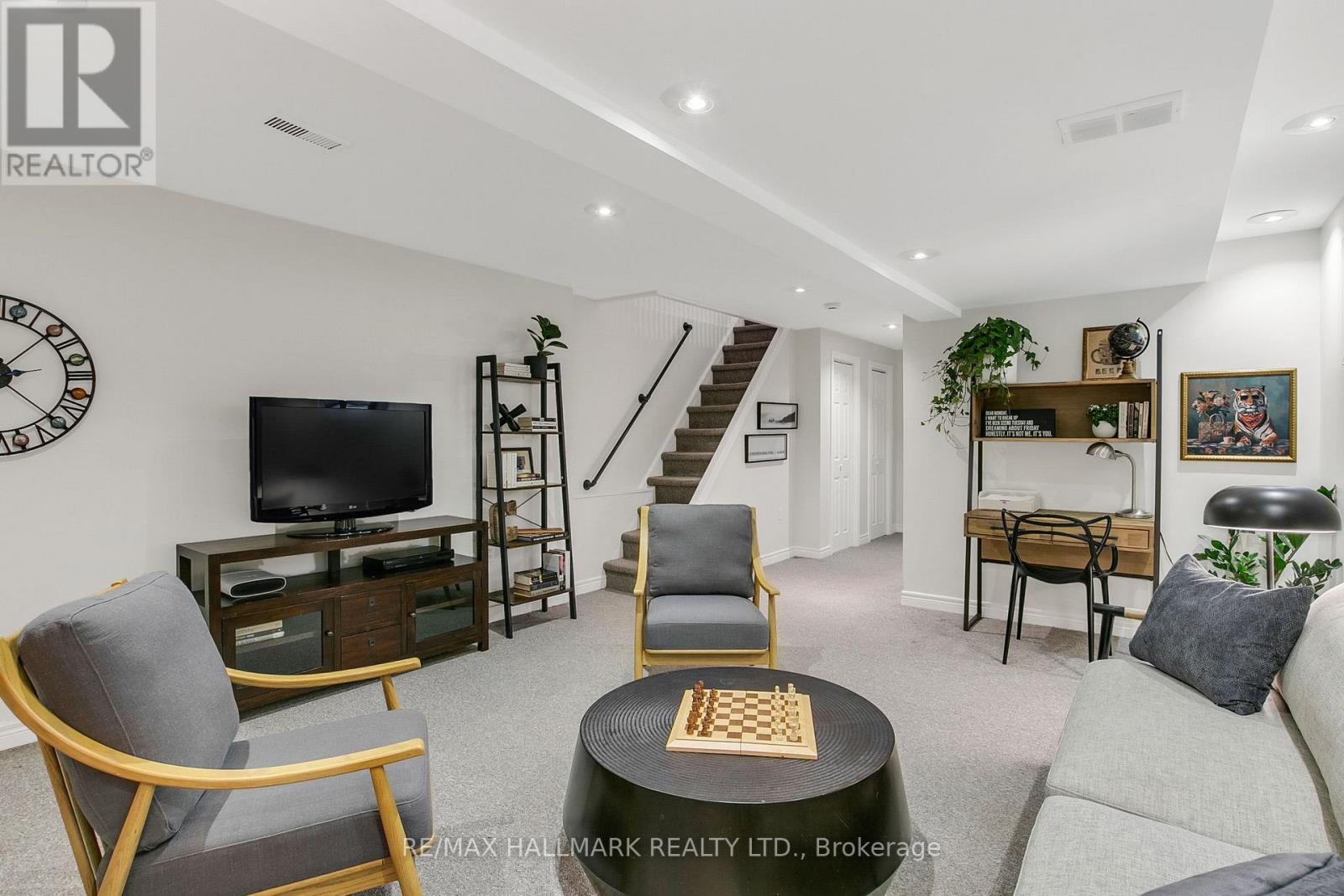 133 Langford Avenue, Toronto, Ontario  M4J 3E5 - Photo 21 - E13063388