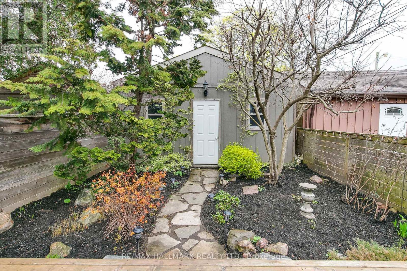 133 Langford Avenue, Toronto, Ontario  M4J 3E5 - Photo 27 - E13063388