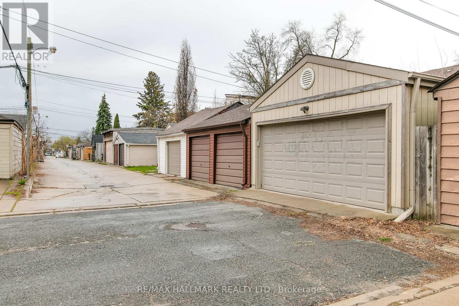 133 Langford Avenue, Toronto, Ontario  M4J 3E5 - Photo 28 - E13063388