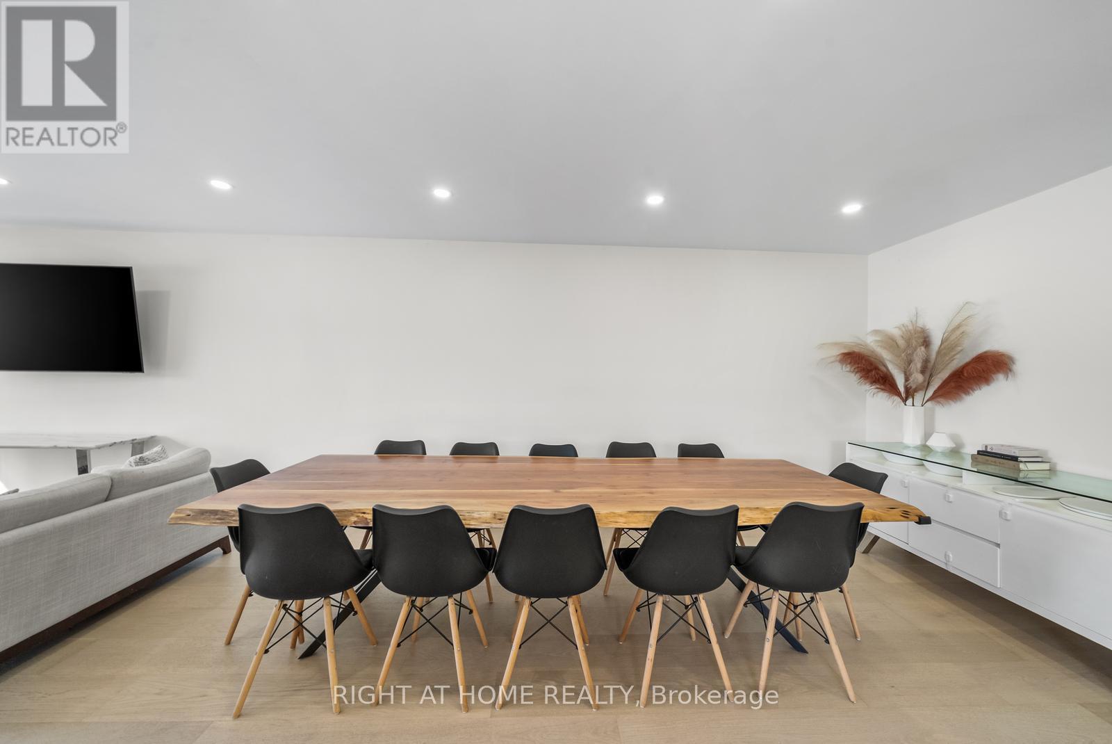 9 Thistlewaite Crescent, Toronto, Ontario  M1S 3Y8 - Photo 10 - E13063520
