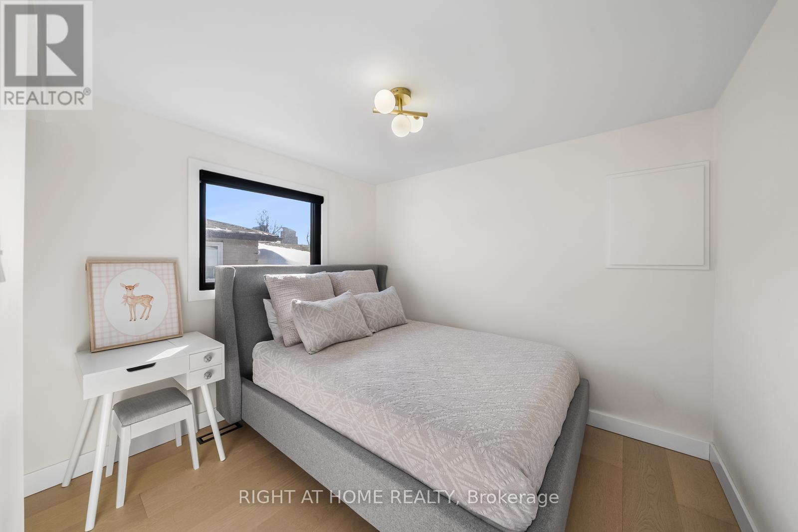 9 Thistlewaite Crescent, Toronto, Ontario  M1S 3Y8 - Photo 18 - E13063520