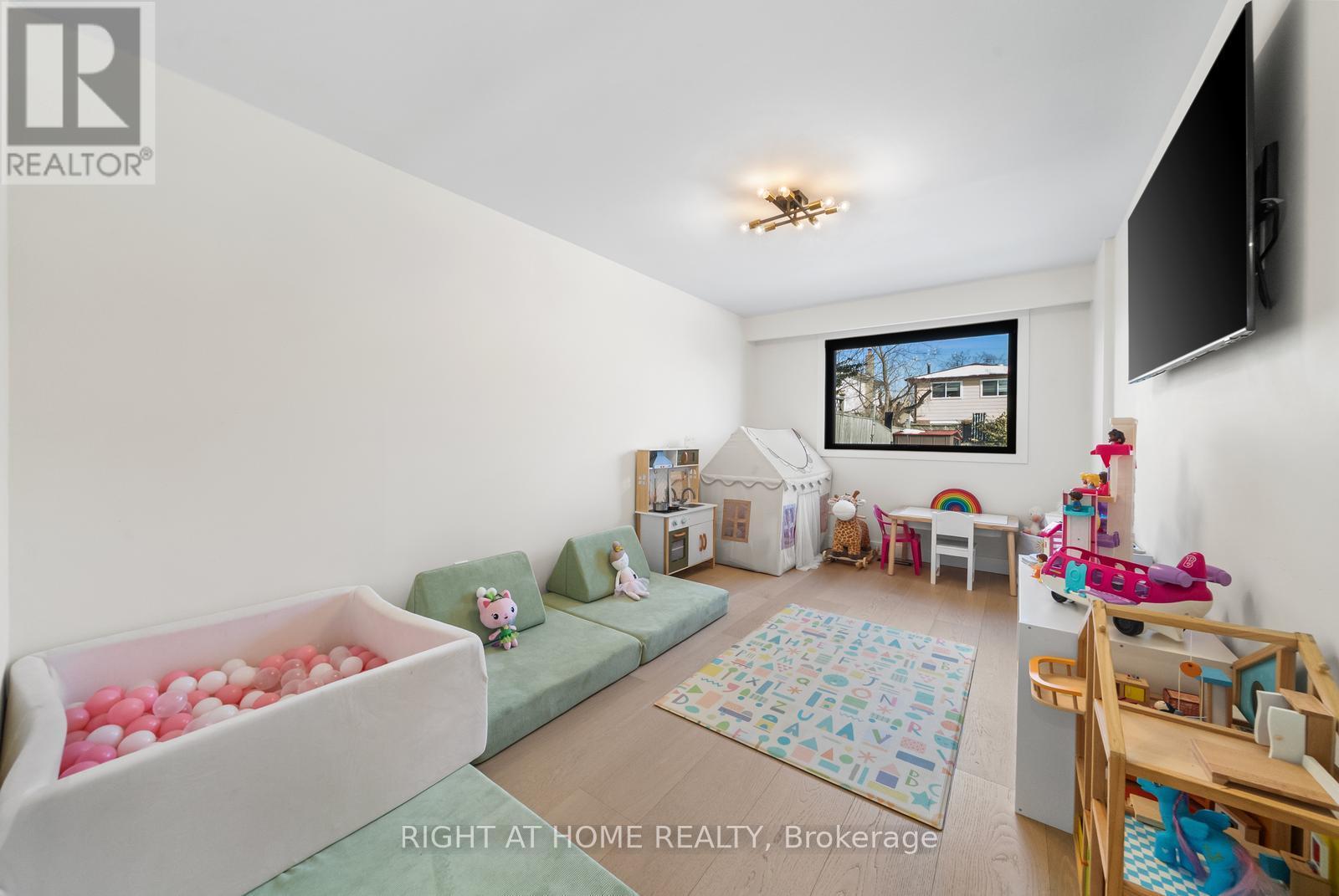 9 Thistlewaite Crescent, Toronto, Ontario  M1S 3Y8 - Photo 25 - E13063520