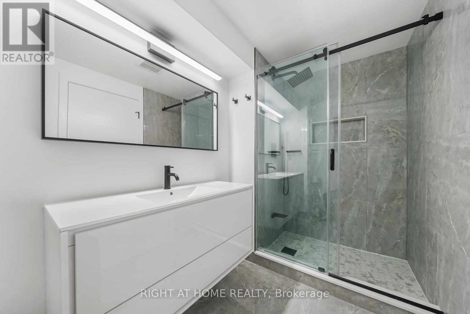 9 Thistlewaite Crescent, Toronto, Ontario  M1S 3Y8 - Photo 27 - E13063520