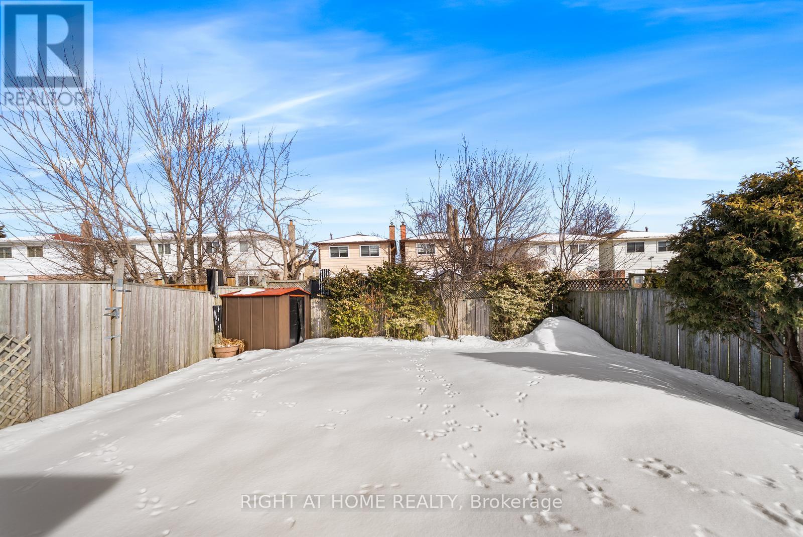9 Thistlewaite Crescent, Toronto, Ontario  M1S 3Y8 - Photo 29 - E13063520