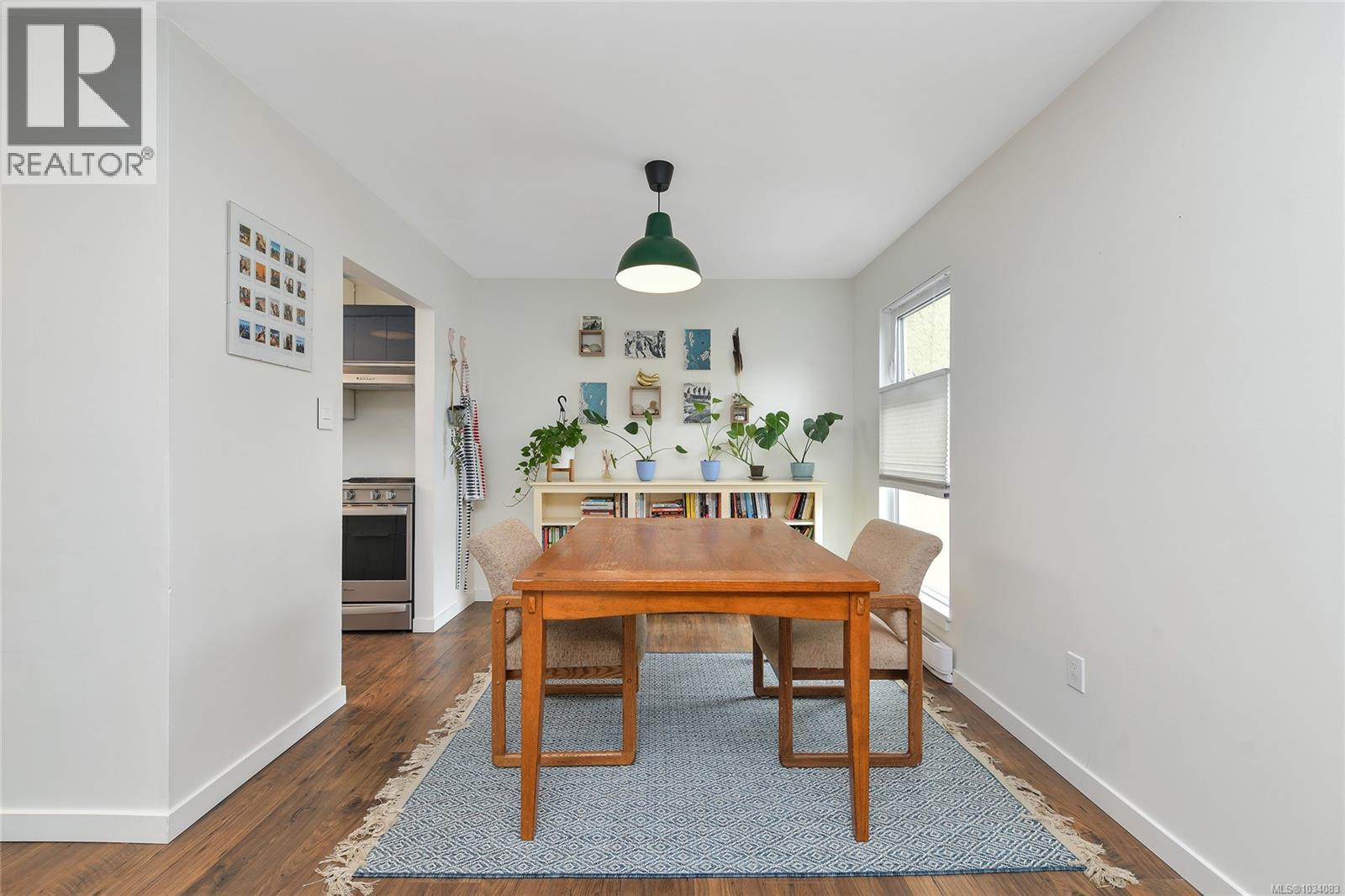 208 955 Dingley Dell, Esquimalt, British Columbia  V9A 5R6 - Photo 8 - 1034083