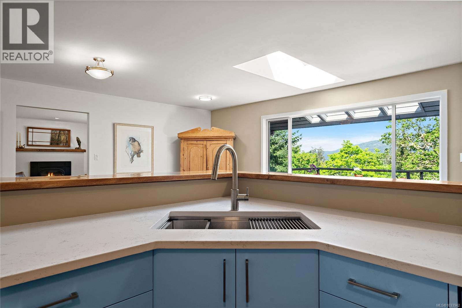 10851 Deep Cove Rd, North Saanich, British Columbia  V8L 5M5 - Photo 17 - 1033942
