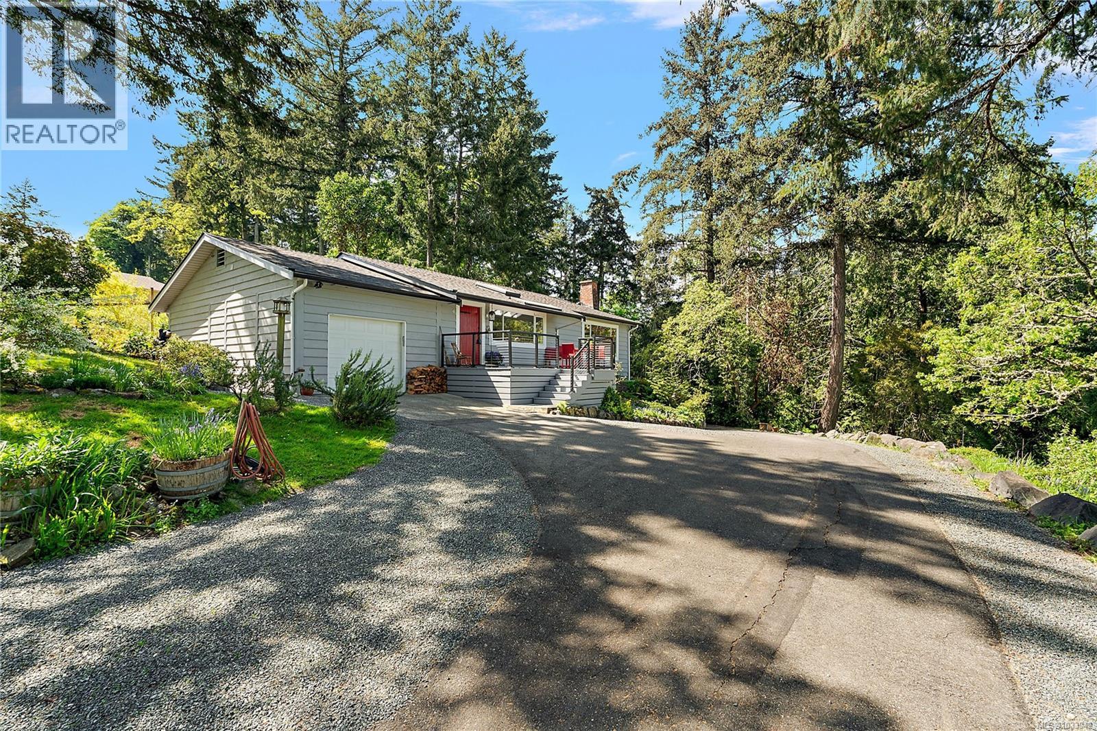 10851 Deep Cove Rd, North Saanich, British Columbia  V8L 5M5 - Photo 34 - 1033942