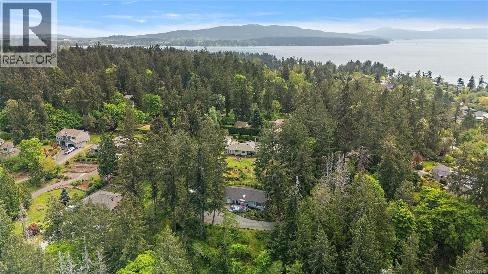 10851 Deep Cove Rd, North Saanich, British Columbia  V8L 5M5 - Photo 38 - 1033942