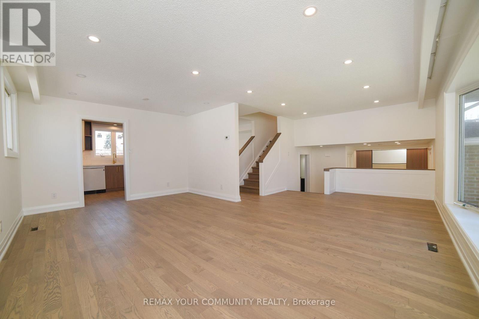 29 Colonsay Road, Markham, Ontario  L3T 3E9 - Photo 12 - N13063492