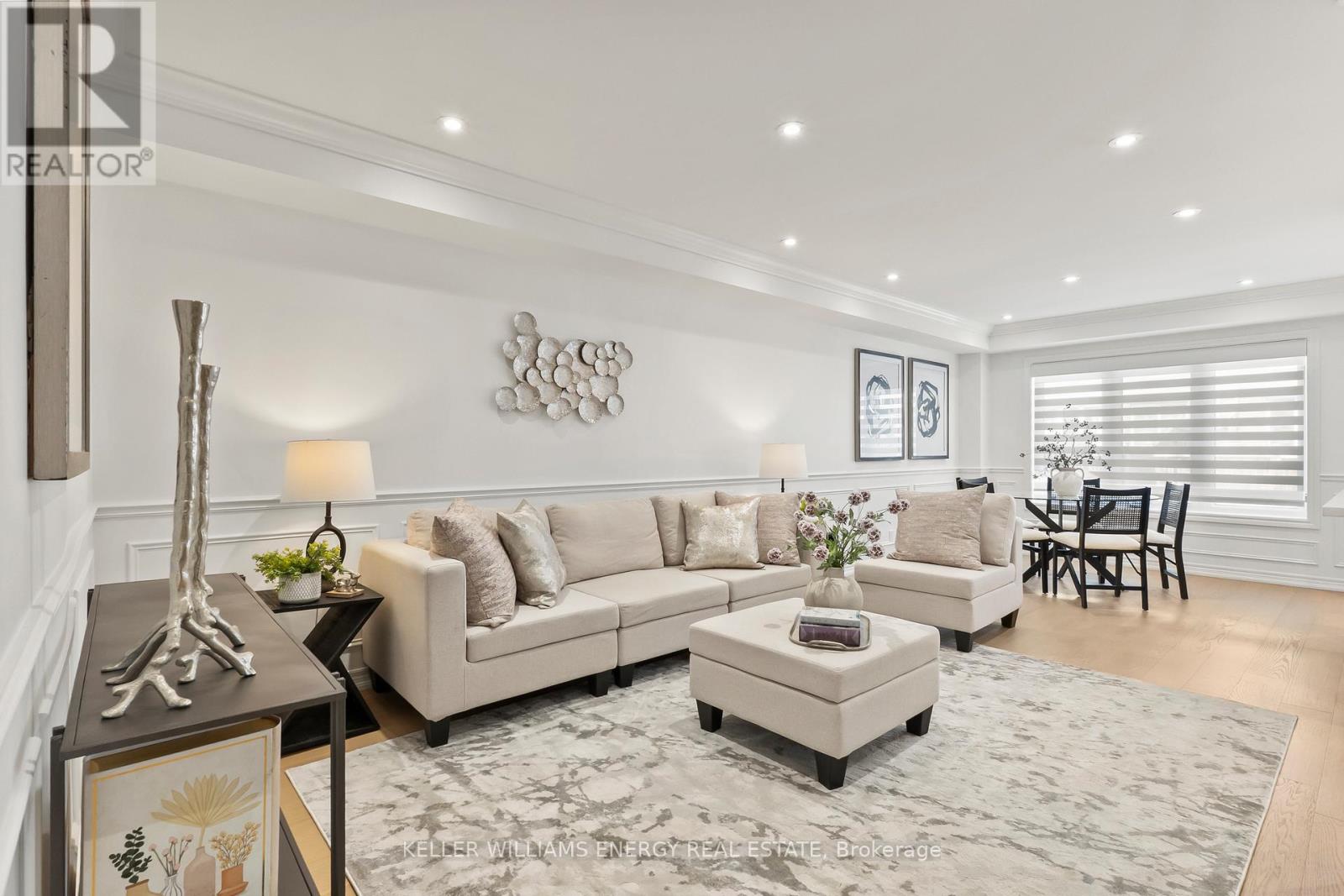 33 Tabaret Crescent, Oshawa, Ontario  L1L 0G5 - Photo 9 - E12971006