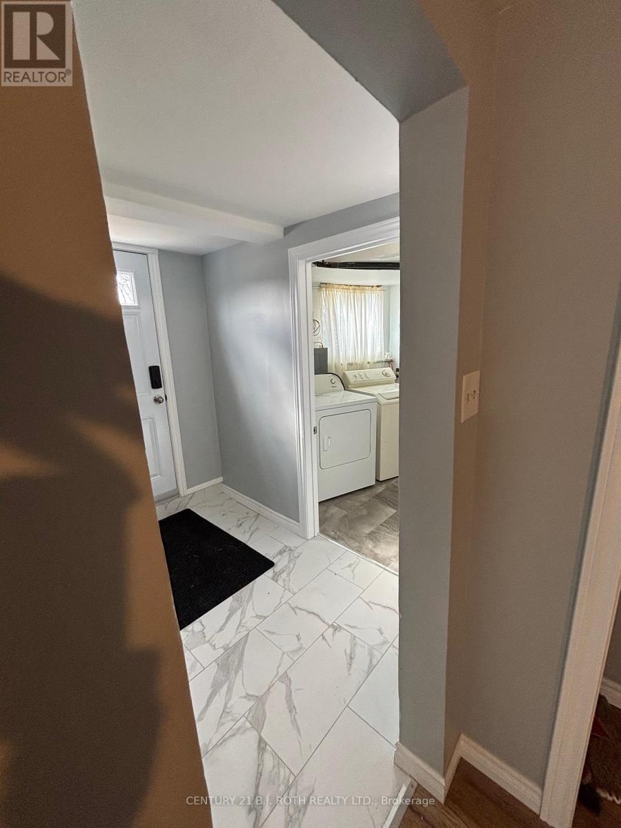 397 Mosley Street, Wasaga Beach, Ontario  L9Z 2J8 - Photo 2 - S13063462