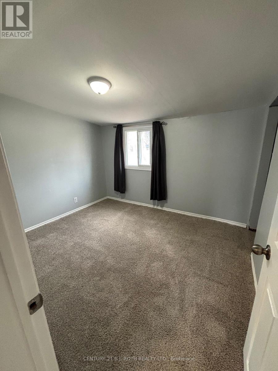 397 Mosley Street, Wasaga Beach, Ontario  L9Z 2J8 - Photo 6 - S13063462