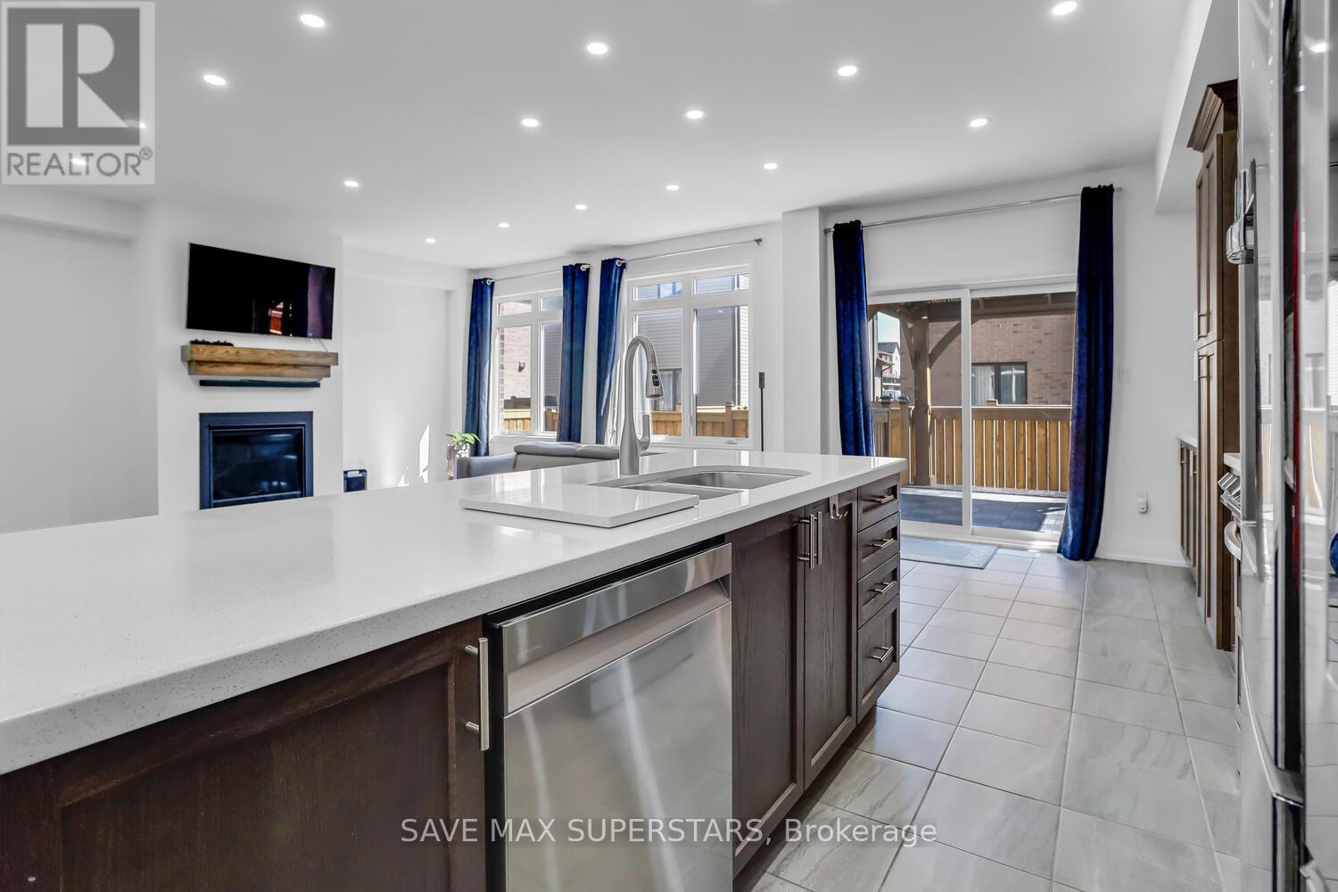 159 Franklin Trail, Barrie, Ontario  L9J 0J1 - Photo 11 - S13063528