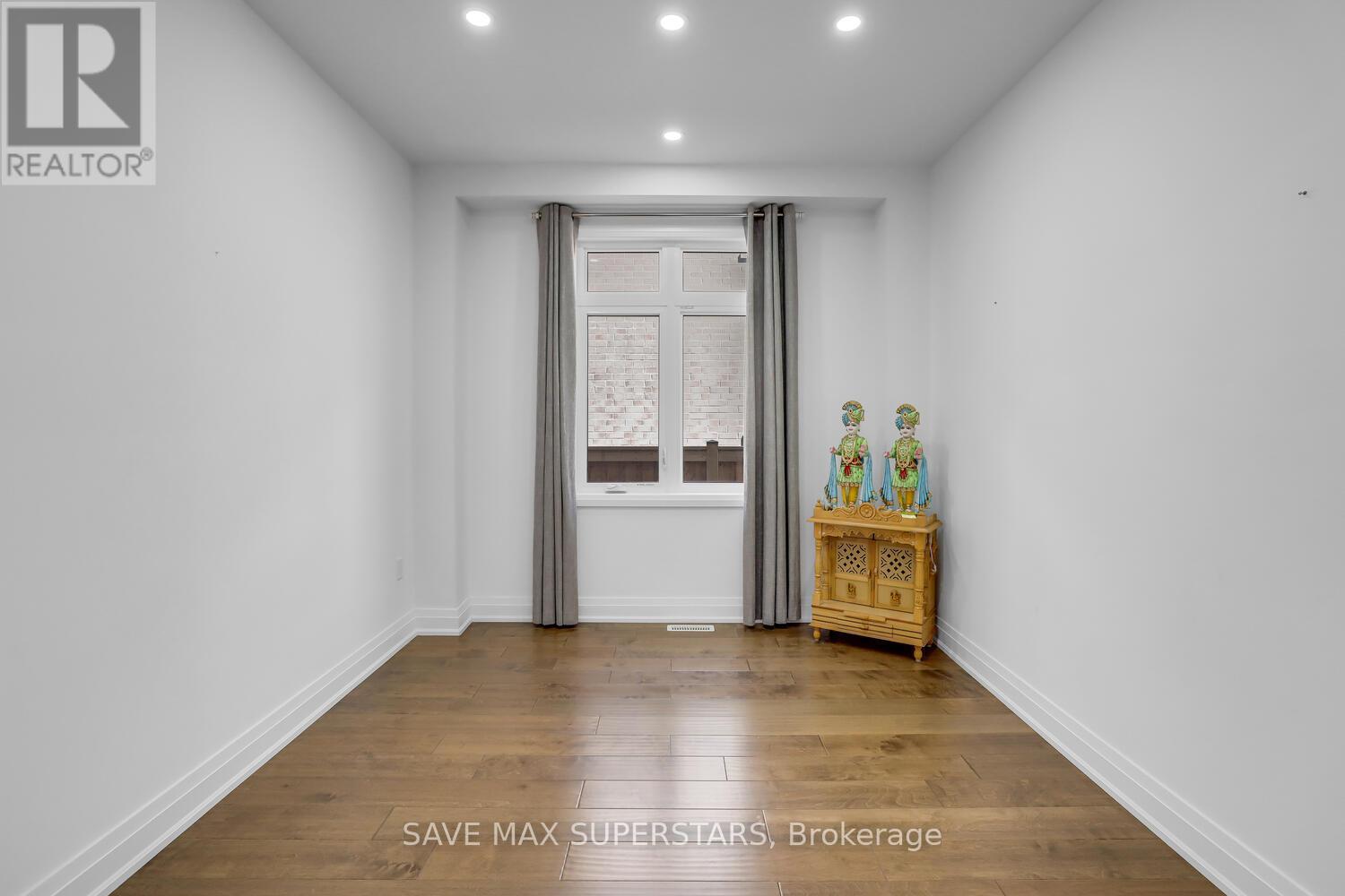 159 Franklin Trail, Barrie, Ontario  L9J 0J1 - Photo 4 - S13063528