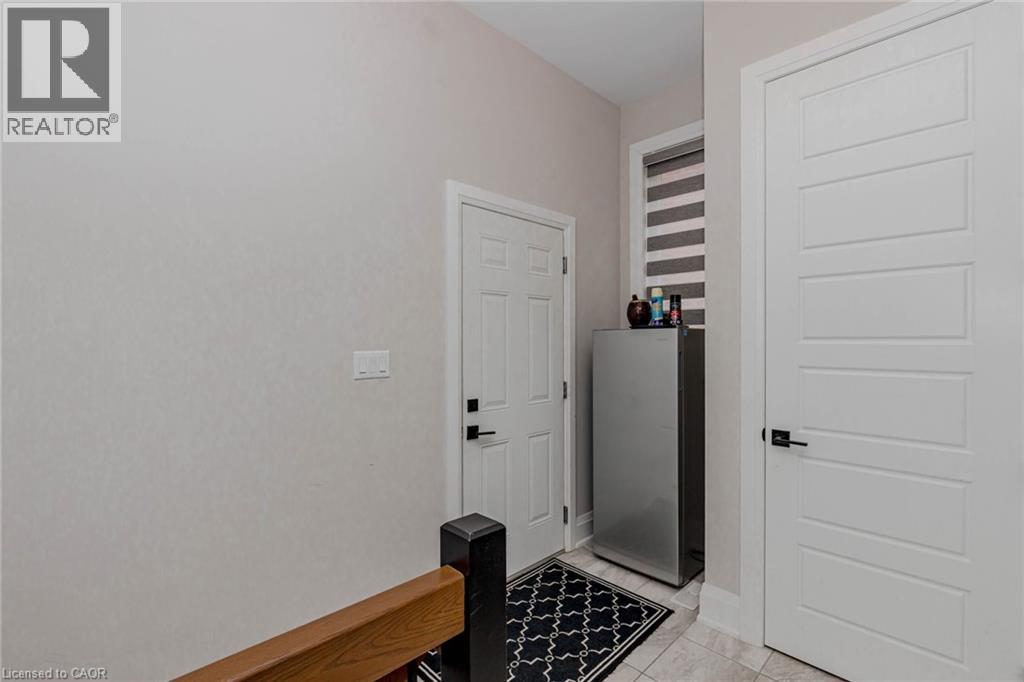 130 Pondcliffe Drive, Kitchener, Ontario  N2R 0M4 - Photo 25 - 40825807