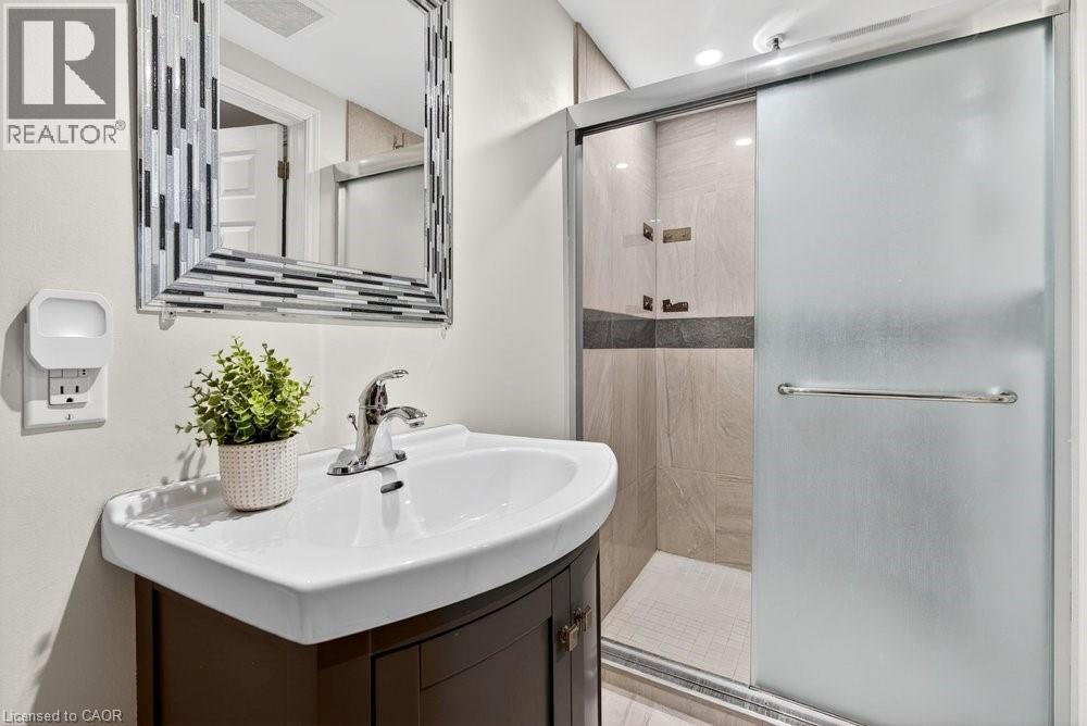 2233 Melissa Crescent, Burlington, Ontario  L7P 3T4 - Photo 10 - 40825764