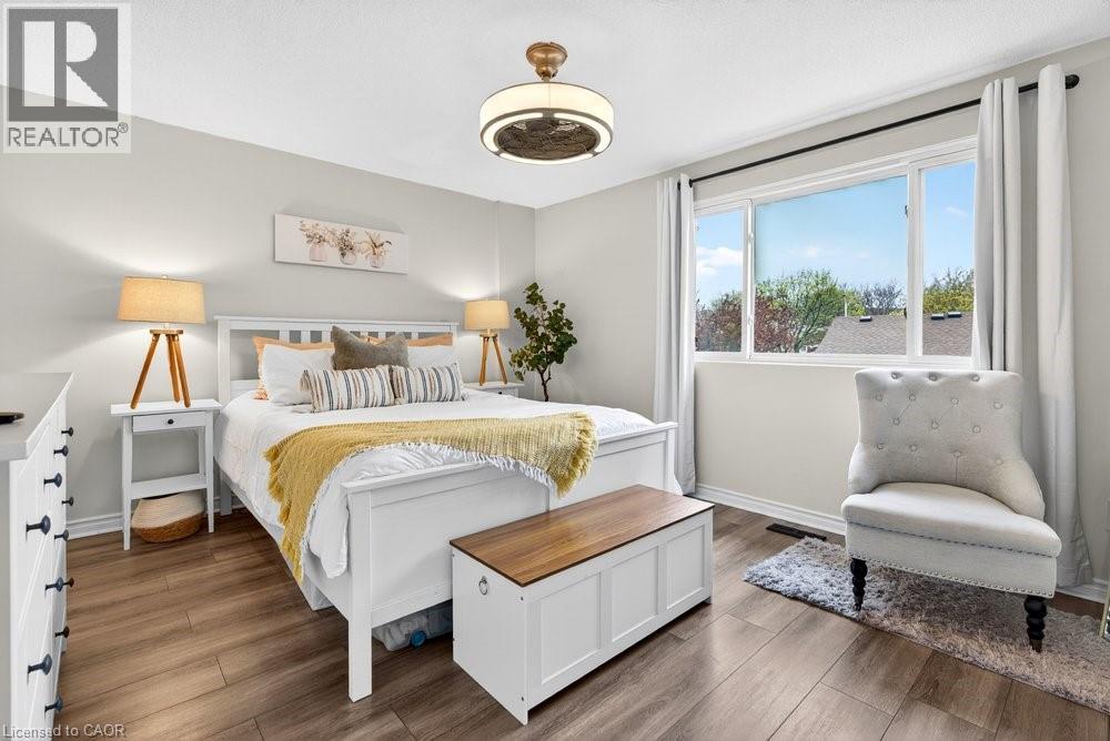 2233 Melissa Crescent, Burlington, Ontario  L7P 3T4 - Photo 5 - 40825764