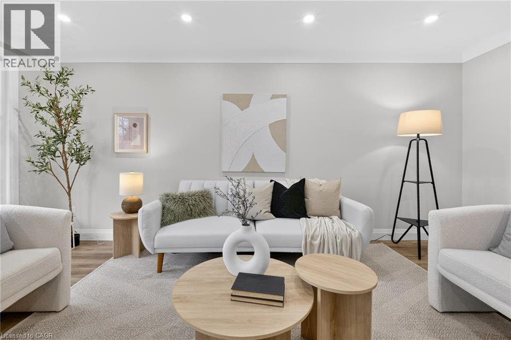 201 Ridge Street, Hamilton, Ontario  L9A 2X6 - Photo 11 - 40824915