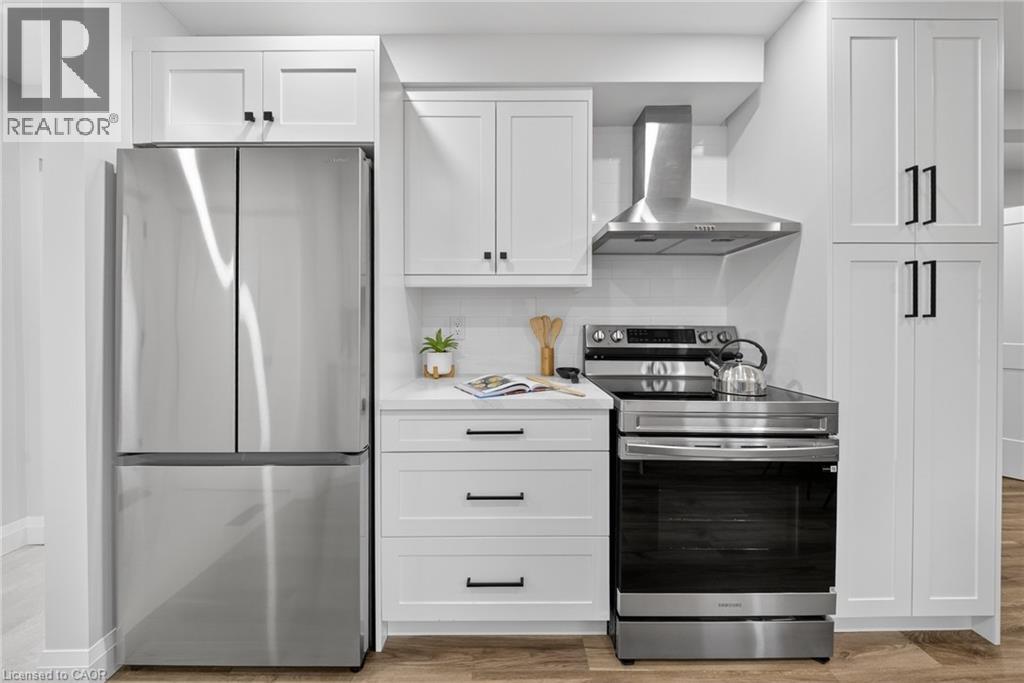 201 Ridge Street, Hamilton, Ontario  L9A 2X6 - Photo 6 - 40824915