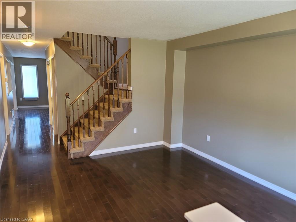 48 Warner Lane, Brantford, Ontario  N3T 0E7 - Photo 2 - 40823062
