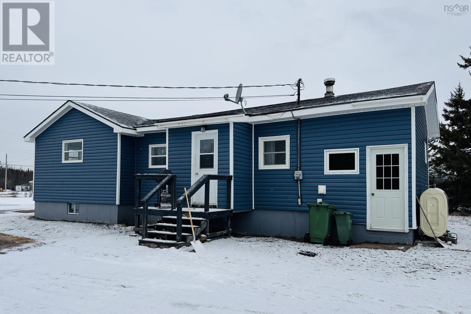 1787 Western Avenue, Parrsboro, Nova Scotia