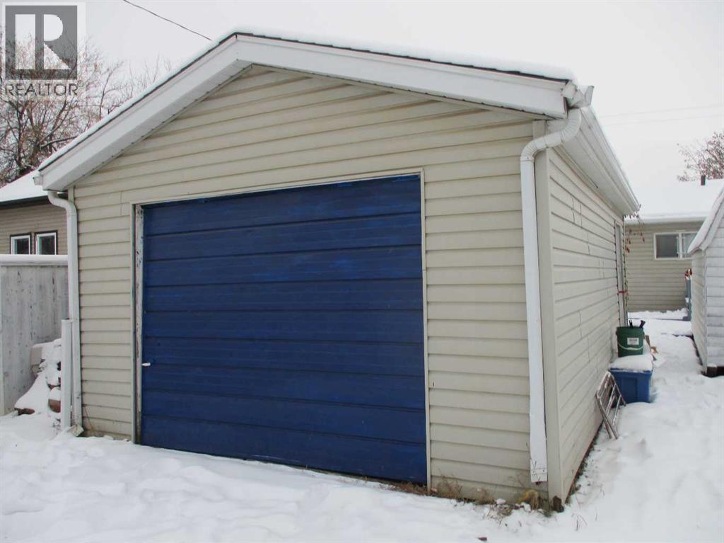 507 2nd Street NE, Manning, Alberta  T0H 2M0 - Photo 20 - A2273973