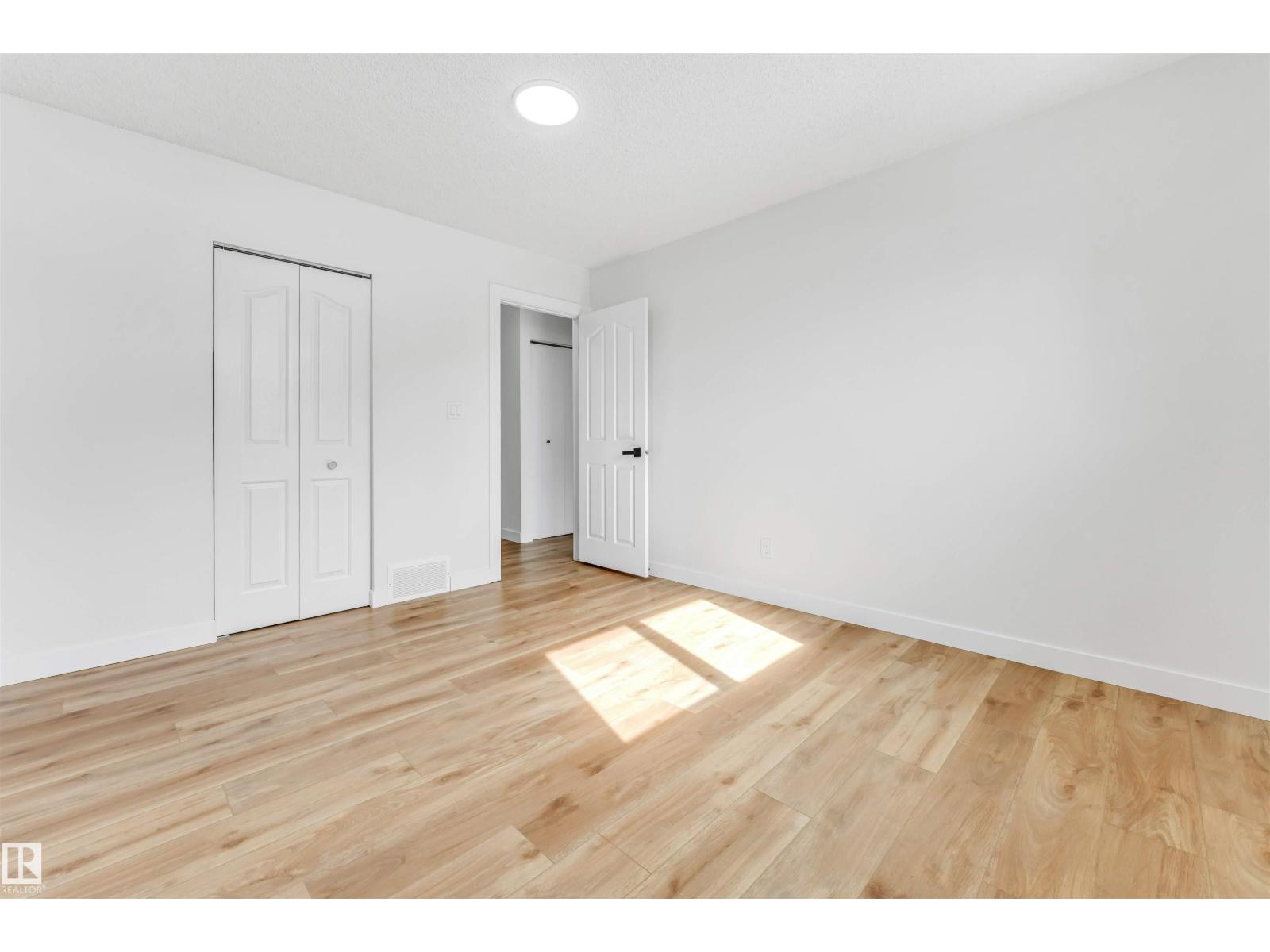 10865 21 Ave Nw, Edmonton, Alberta  T5J 5S1 - Photo 16 - E4484881