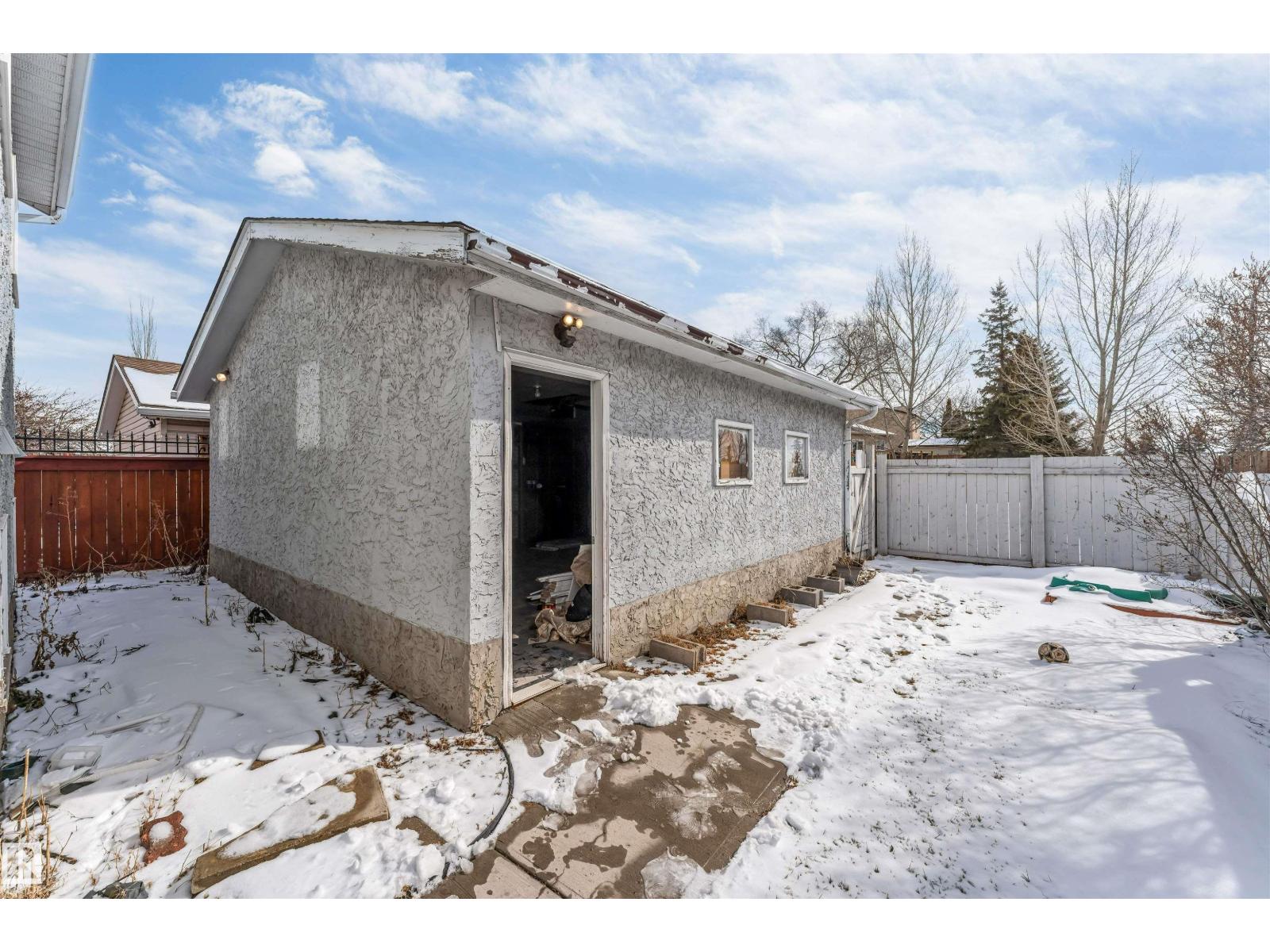 10865 21 Ave Nw, Edmonton, Alberta  T5J 5S1 - Photo 34 - E4484881