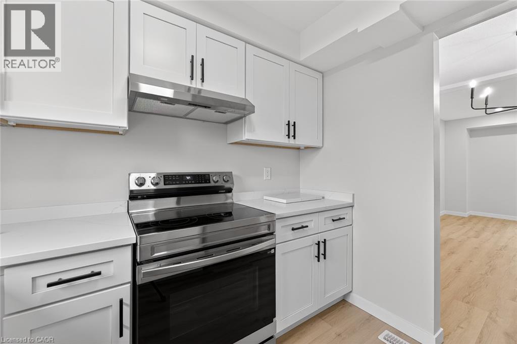 1040 Canfield Crescent Unit# 3, Woodstock, Ontario  N4S 8P3 - Photo 11 - 40824901