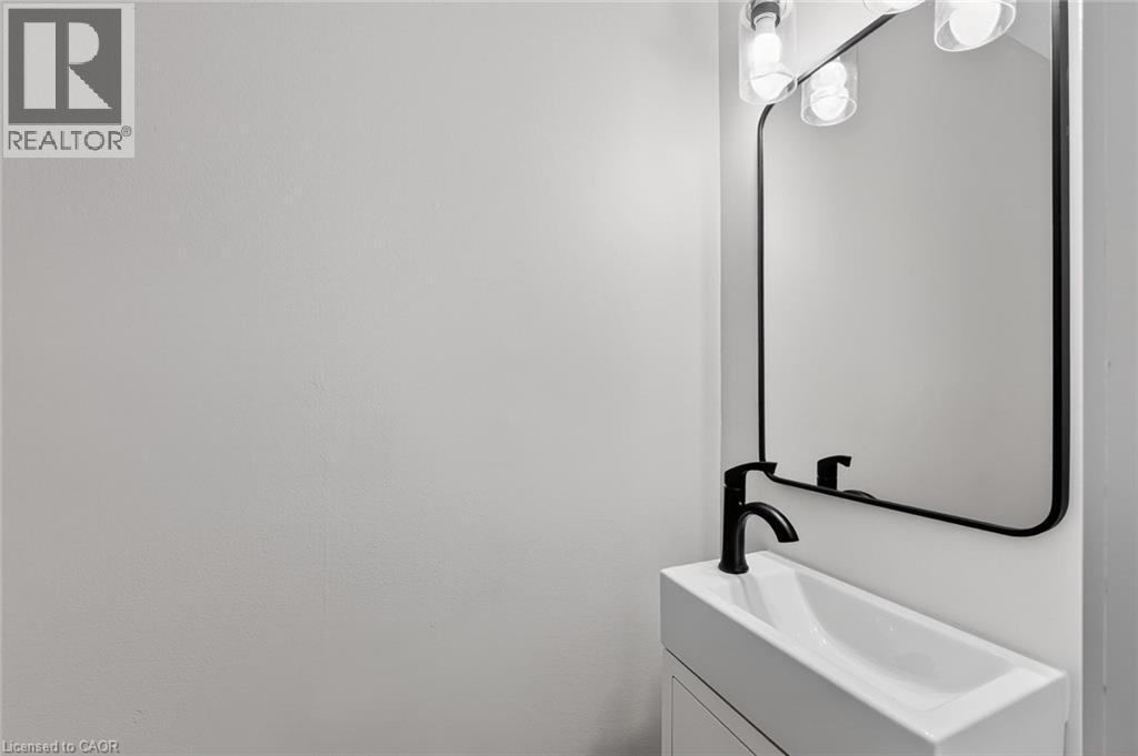 1040 Canfield Crescent Unit# 3, Woodstock, Ontario  N4S 8P3 - Photo 8 - 40824901