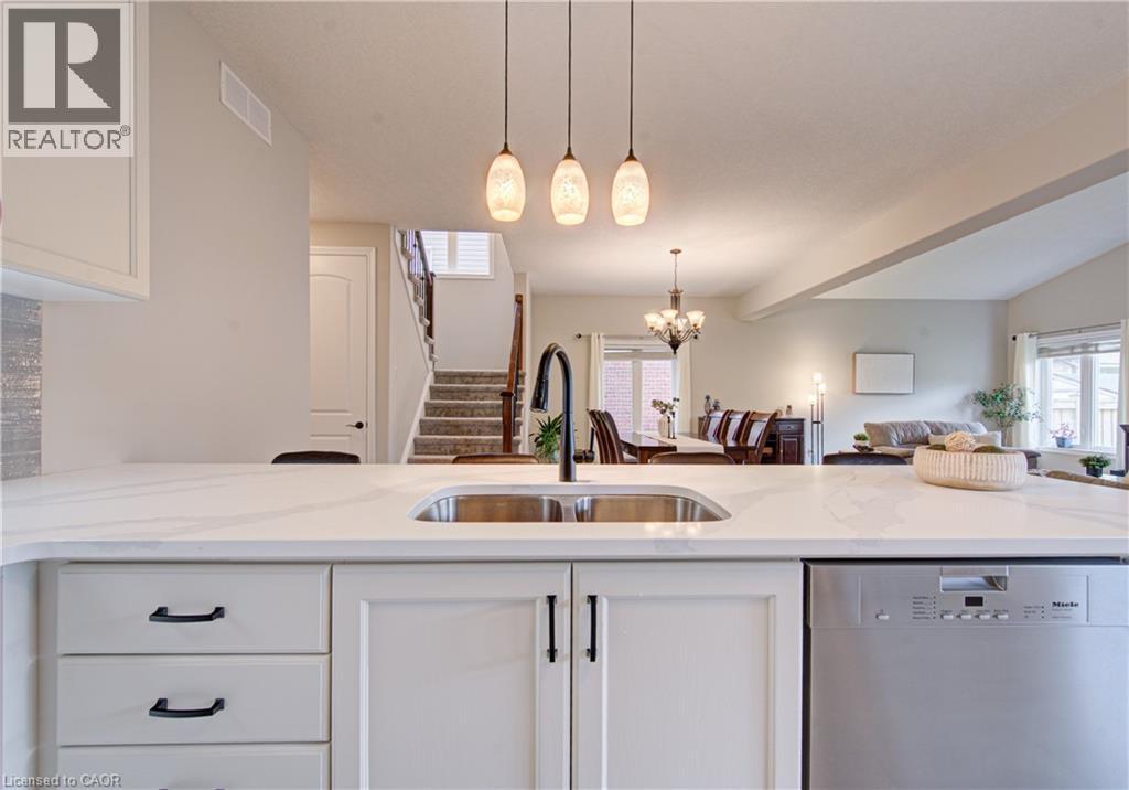 31 Freure Drive, Cambridge, Ontario  N1S 0A2 - Photo 11 - 40824949