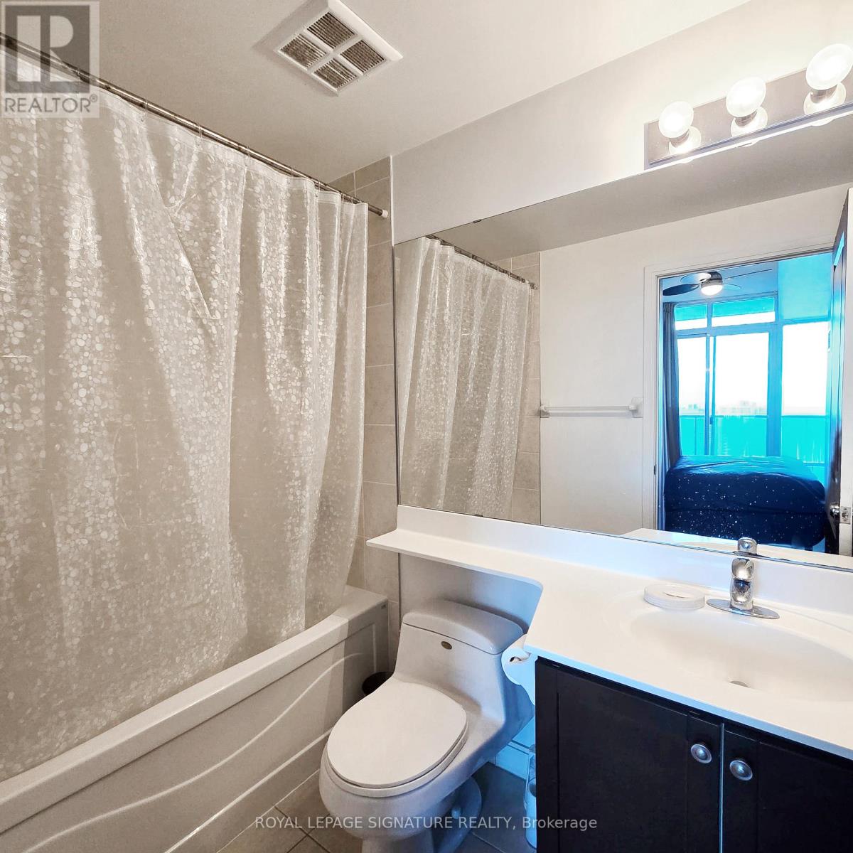 2205 - 80 Absolute Avenue, Mississauga, Ontario  L4Z 0A5 - Photo 15 - W13063372
