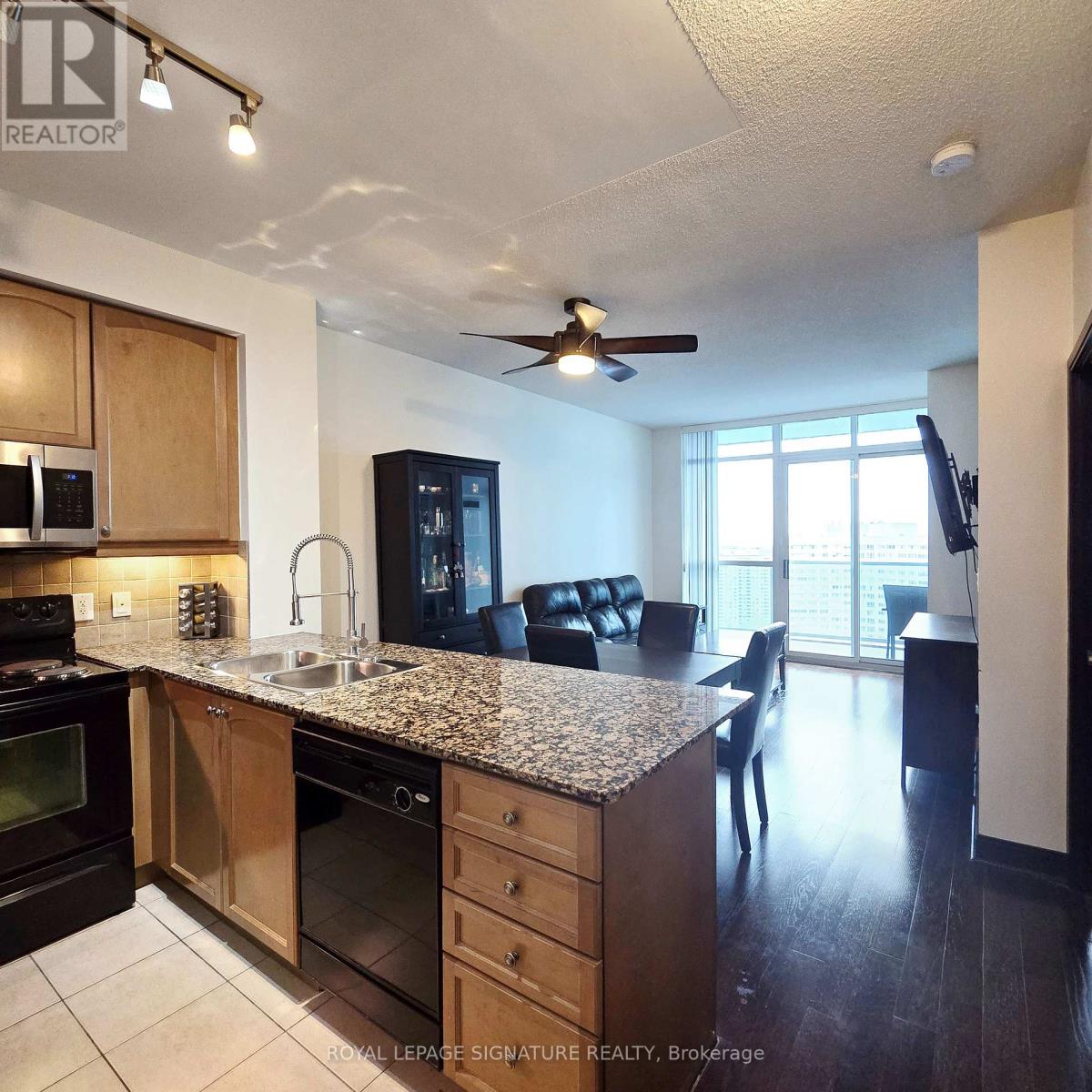 2205 - 80 Absolute Avenue, Mississauga, Ontario  L4Z 0A5 - Photo 9 - W13063372