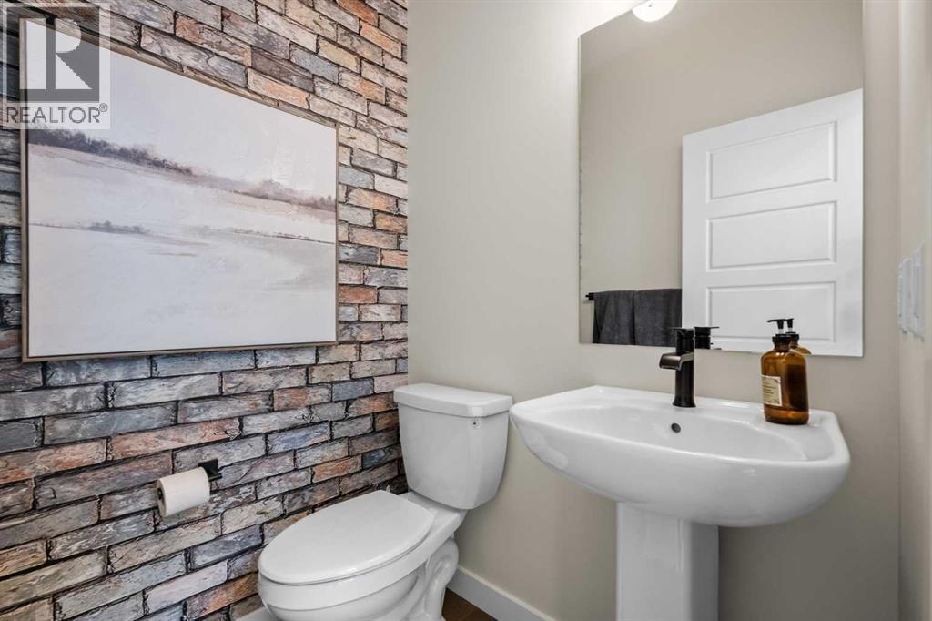 203 Huxland Path Ne, Calgary, Alberta  T2A 5Z9 - Photo 18 - A2298197