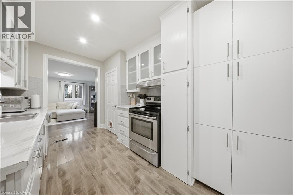 6092 Cedar Springs Road, Burlington, Ontario  L7P 0C3 - Photo 8 - 40825831