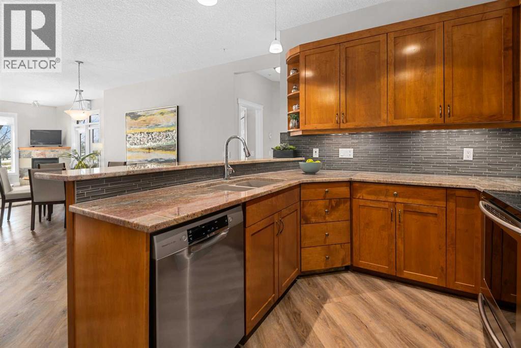 7204, 14 Hemlock Crescent SW, Calgary, Alberta  T3C 2Z1 - Photo 6 - A2305964