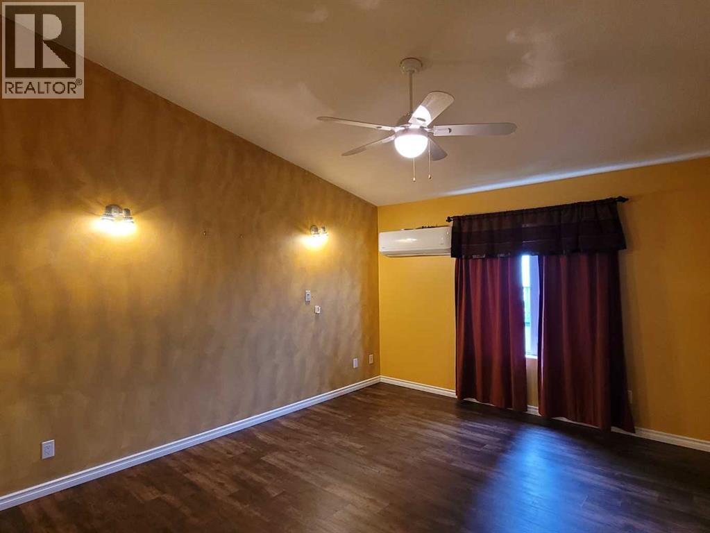 10606 90 Street, Peace River, Alberta  T8S 1P1 - Photo 14 - A2306636