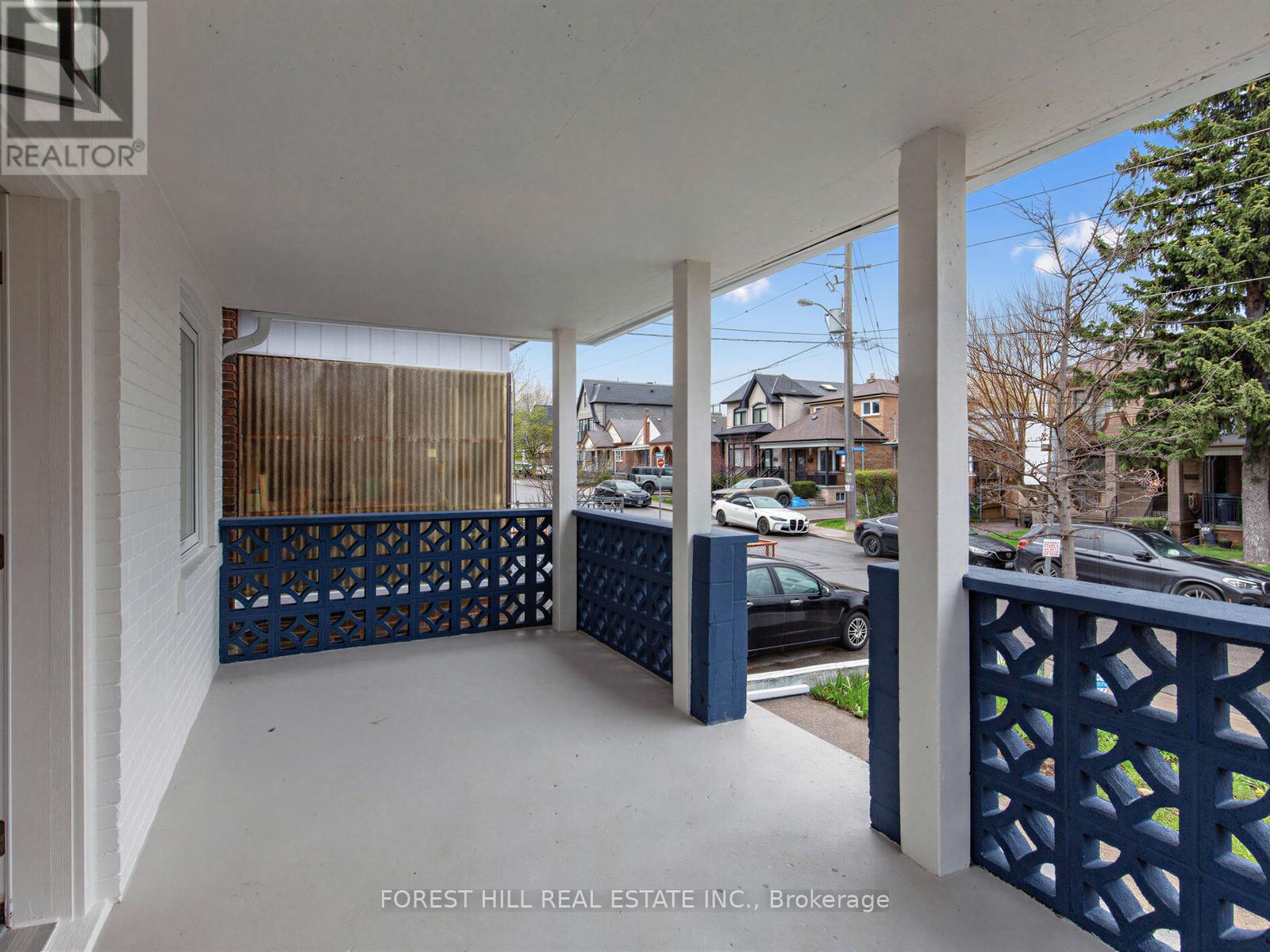 Main - 43 Belvidere Avenue, Toronto, Ontario  M6C 1P7 - Photo 3 - C13062914