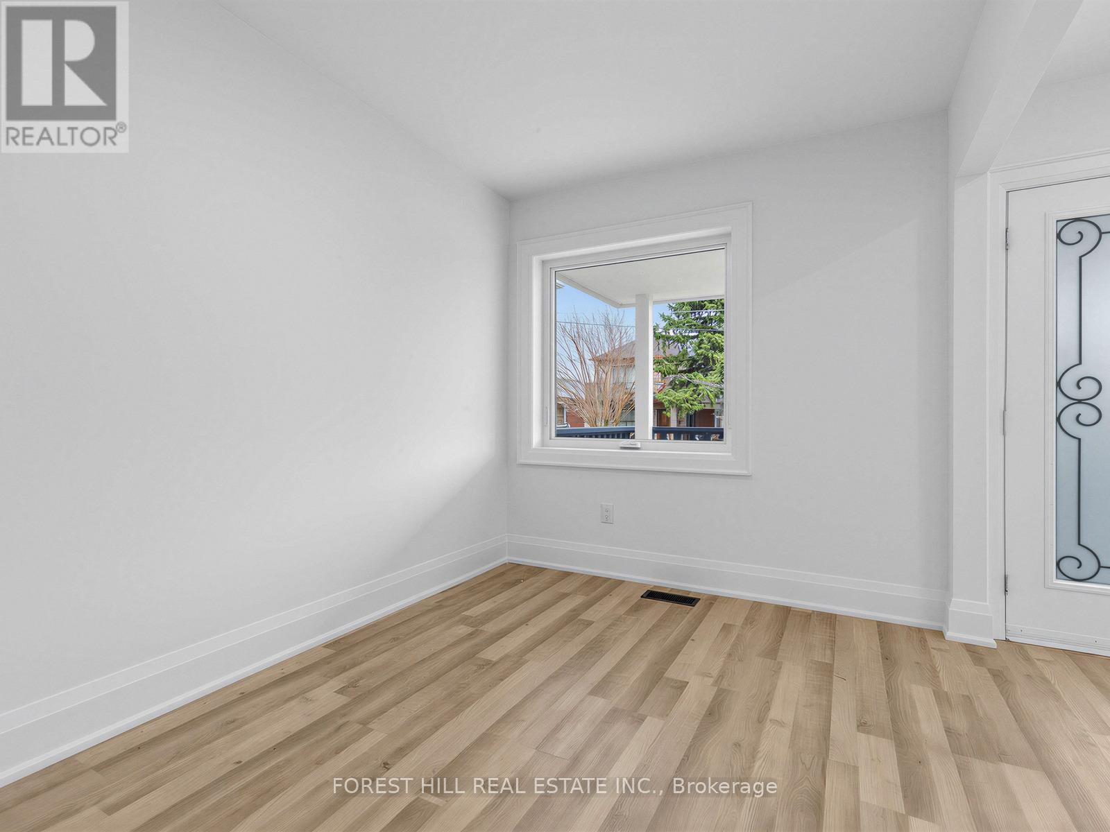 Main - 43 Belvidere Avenue, Toronto, Ontario  M6C 1P7 - Photo 11 - C13062914
