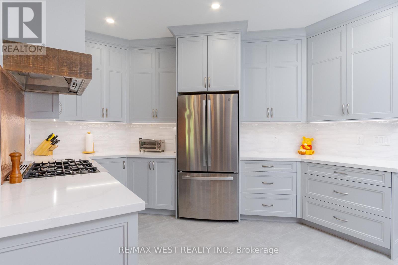 84 Castelli Court, Caledon, Ontario  L7E 2T8 - Photo 7 - W13045732