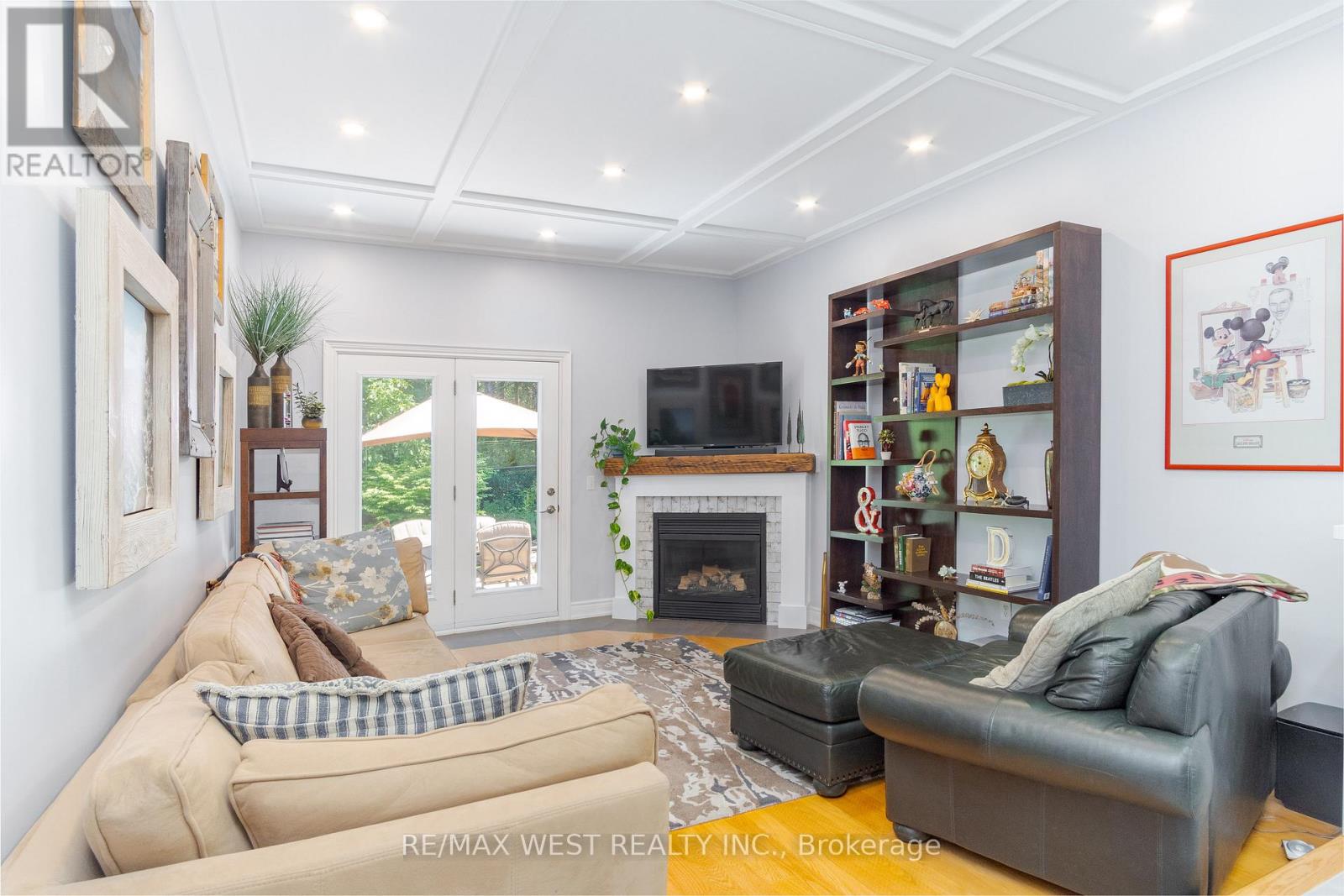 84 Castelli Court, Caledon, Ontario  L7E 2T8 - Photo 8 - W13045732