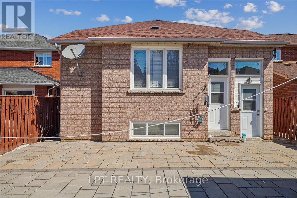 19 Terrastone Court, Caledon, Ontario  L7E 2H1 - Photo 13 - W12599184