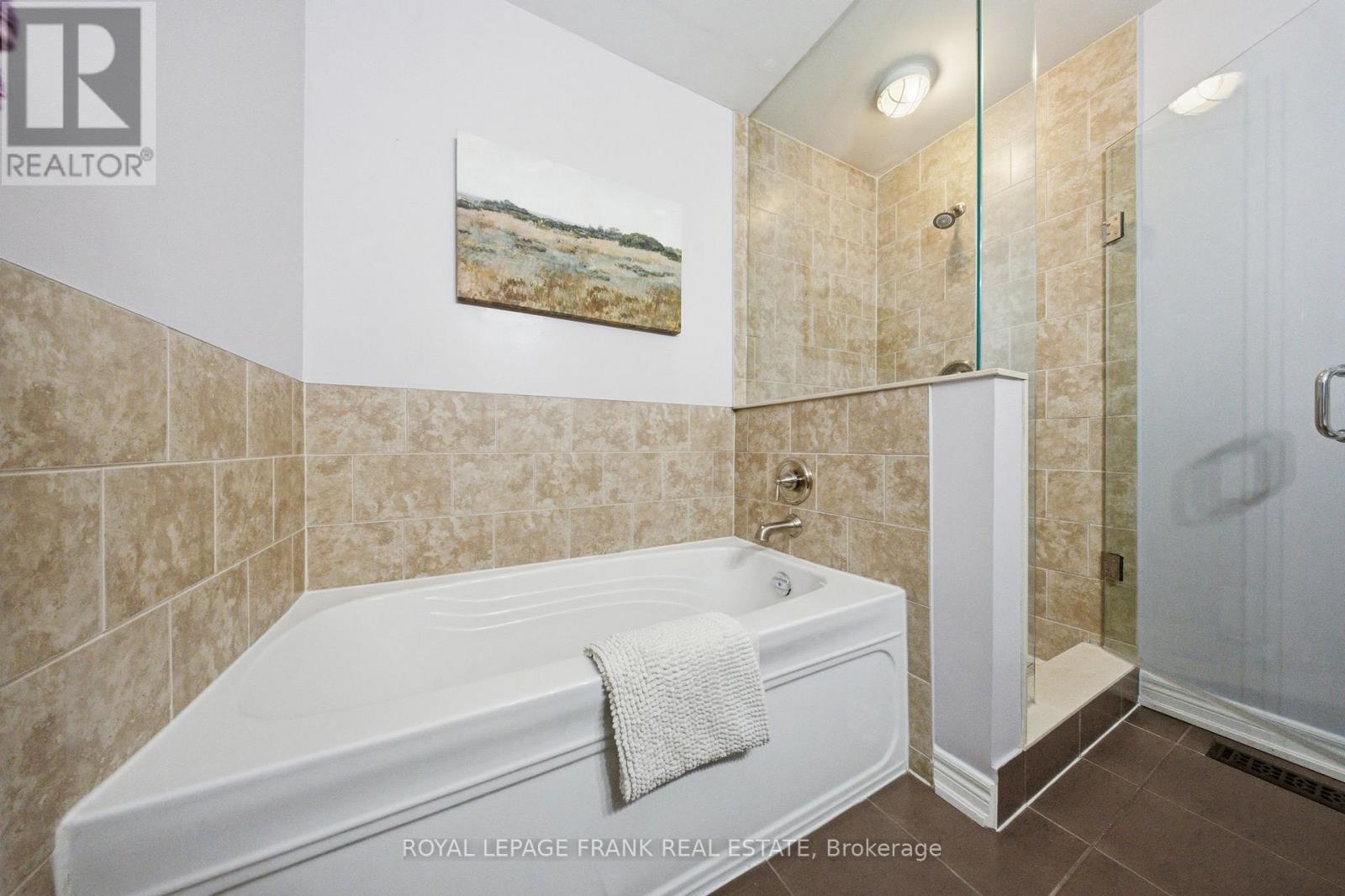 39 - 75 Vallance Way, Whitby, Ontario  L1M 0J9 - Photo 33 - E13063596