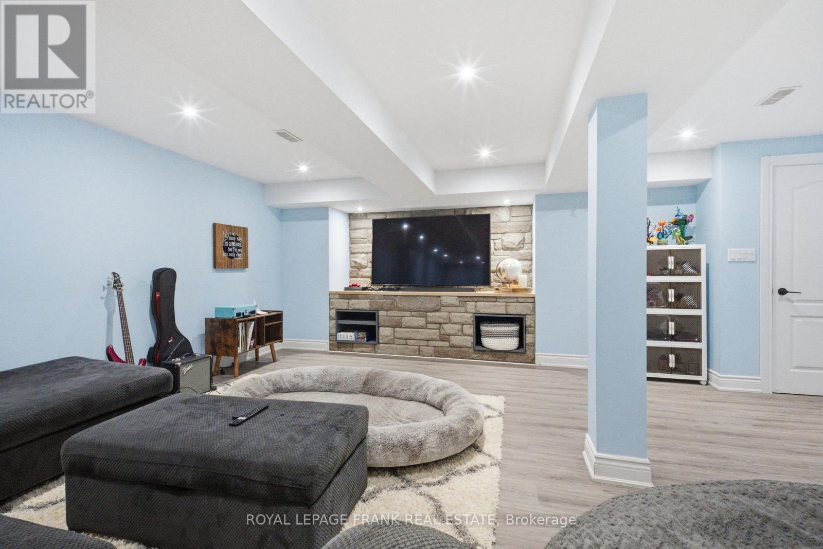 39 - 75 Vallance Way, Whitby, Ontario  L1M 0J9 - Photo 42 - E13063596