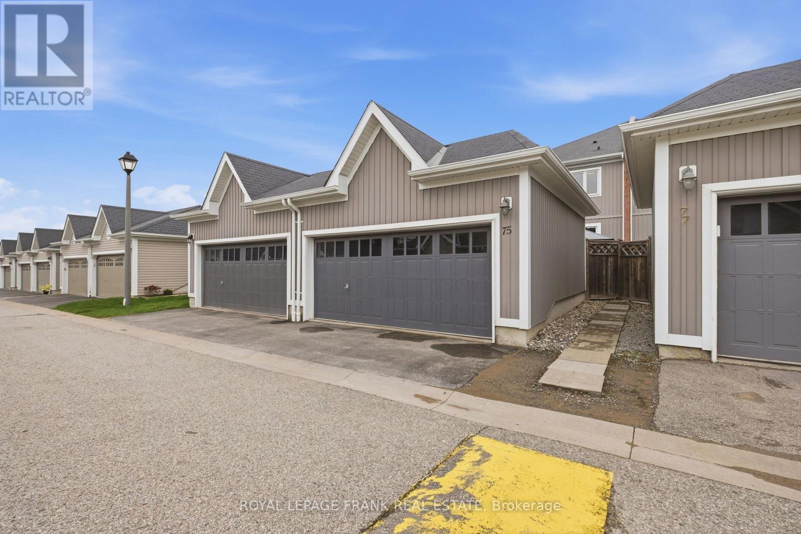 39 - 75 Vallance Way, Whitby, Ontario  L1M 0J9 - Photo 49 - E13063596