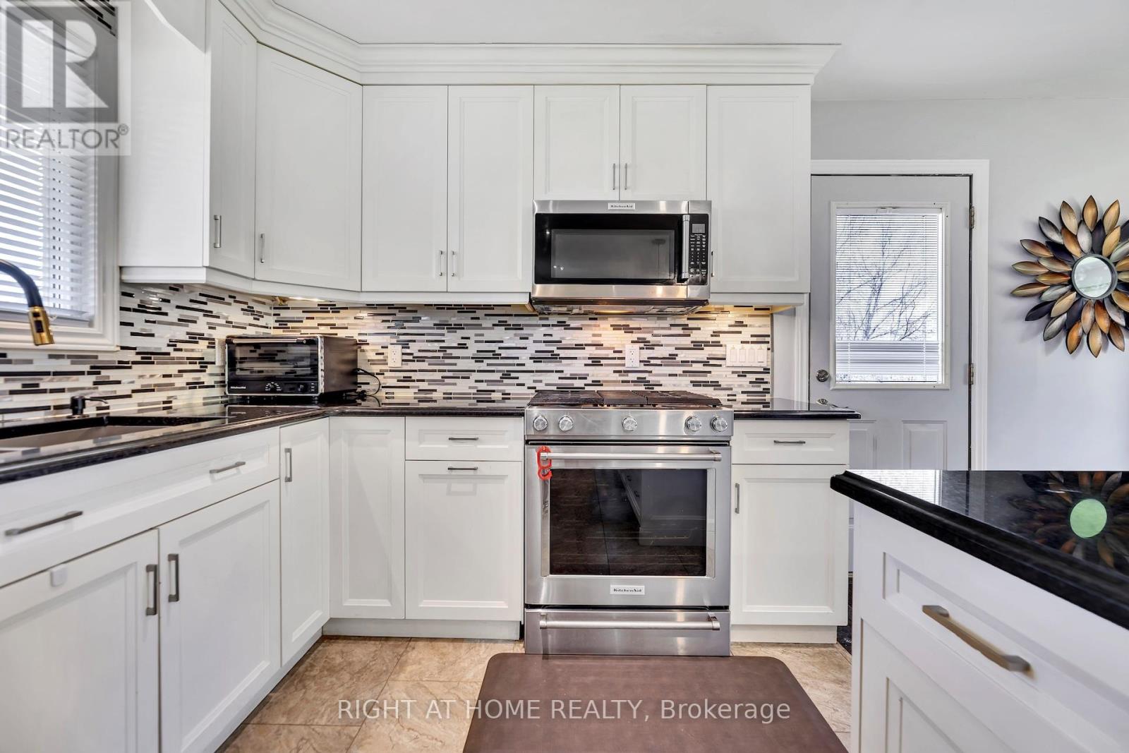 7629 Hwy 6, R.r. # 1 Highway, Wellington North, Ontario  N0G 1A0 - Photo 12 - X13060890