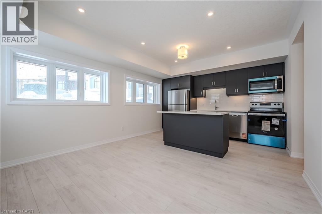 15 Stauffer Woods Trail Unit# A2, Kitchener, Ontario  N2P 0L1 - Photo 7 - 40805353